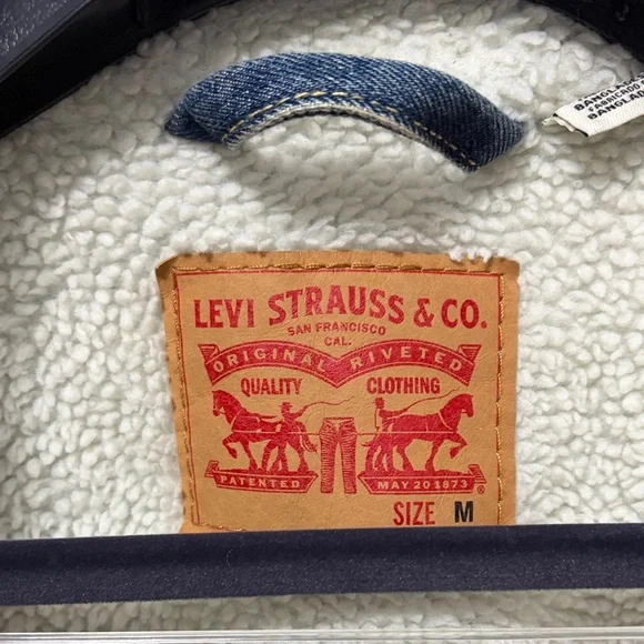 Levi's Blue Denim Sherpa Collar Jacket - Picture 4 of 6
